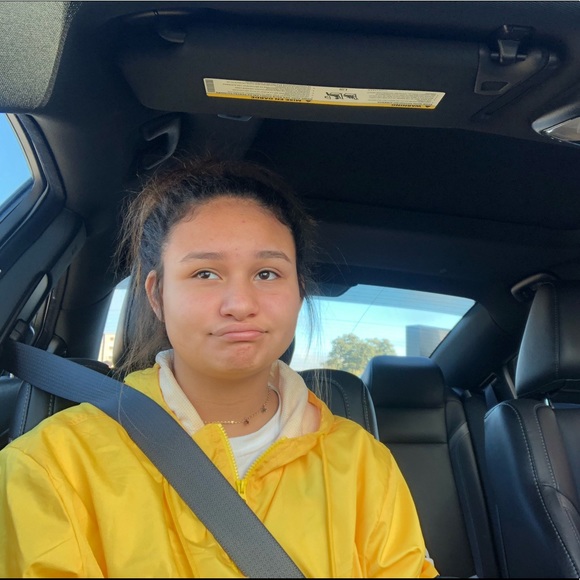 Meet your Posher, Jessie - Picture 4 of 10